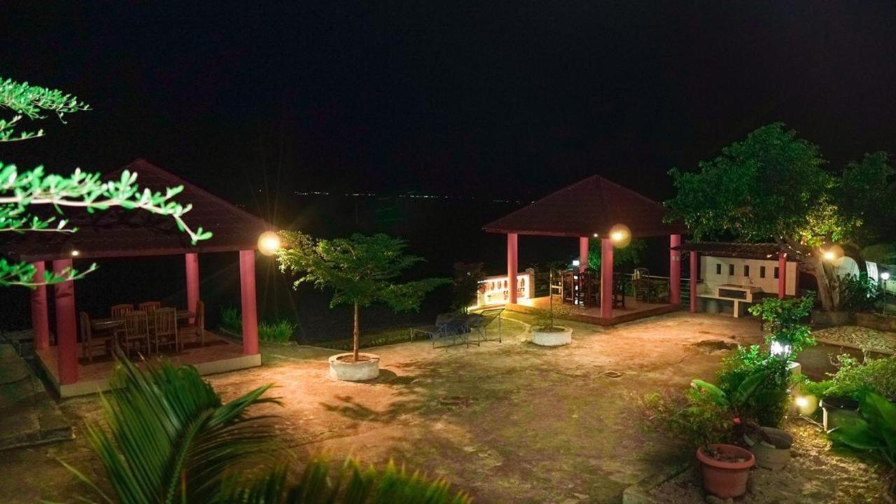Judita Cottages トゥクトゥク エクステリア 写真